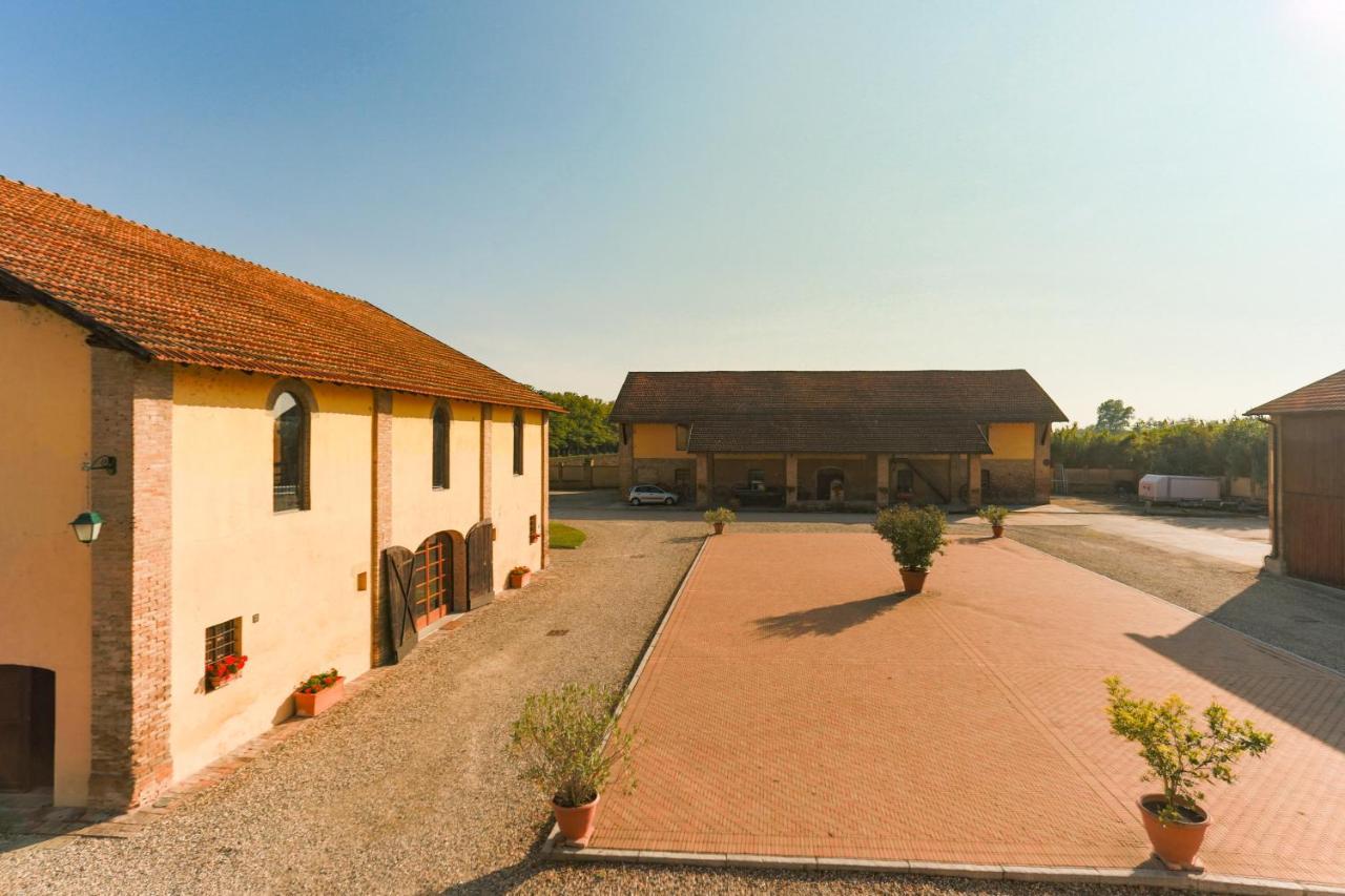 Agriturismo Le Corti Della Gualdana Вогера Экстерьер фото